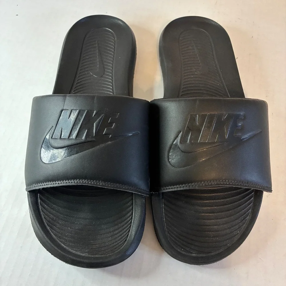 Nike Victori One Men 12 Black Slide Sandals CN9675-003 Triple Black Sport Shoes